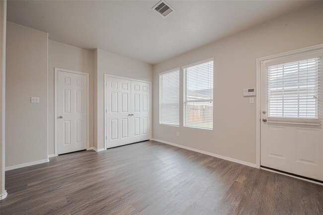 Building Photo - 16739 Libson Falls Dr