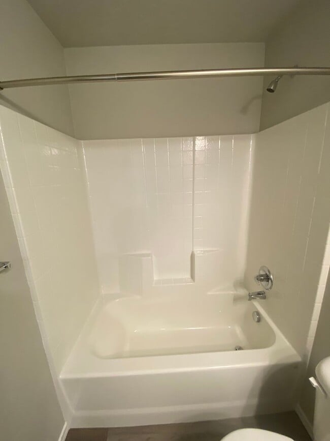 Building Photo - 5214 Clearfield Ct