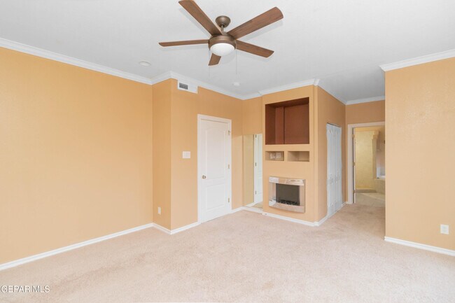 Building Photo - 4744 Excalibur Dr