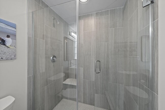 Building Photo - 367 Auden Ave