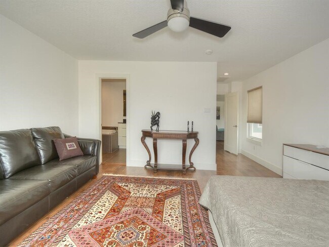 Building Photo - 14319 Shadow Garden Ln