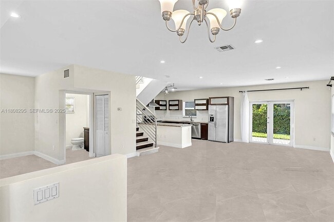 Building Photo - 2620 NE 214th St