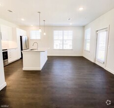 Building Photo - 1 br, 1 bath Condo - 651 US-183 Huge , Lea...