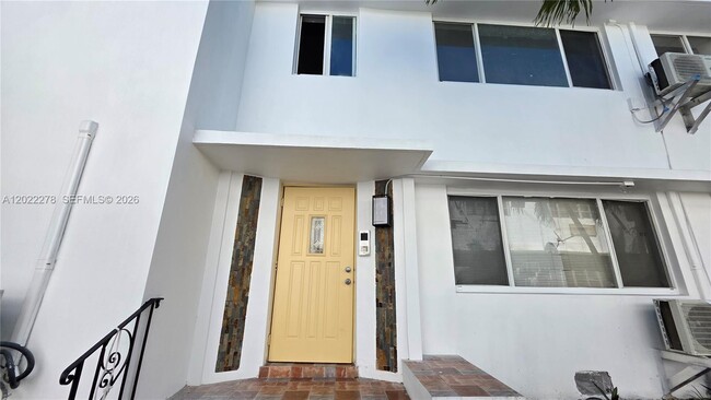 Building Photo - 7629 Dickens Ave