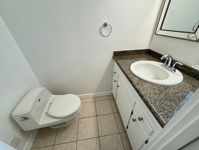 Building Photo - 11500 Rochester Ave