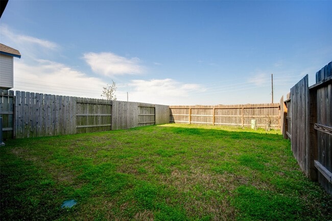 Building Photo - 22746 Sutherland Bend Ln