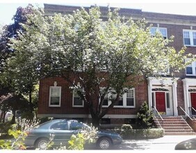 Building Photo - A small pet OK! Coolidge Corner! Walk to e...