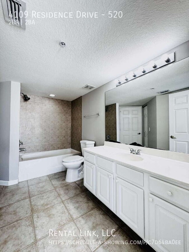 Building Photo - 4109 Residence Drive