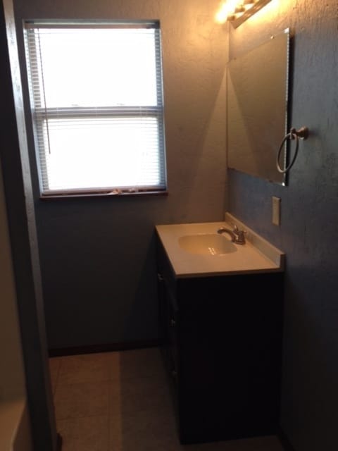 Building Photo - 4303 NW Ridgecrest Dr
