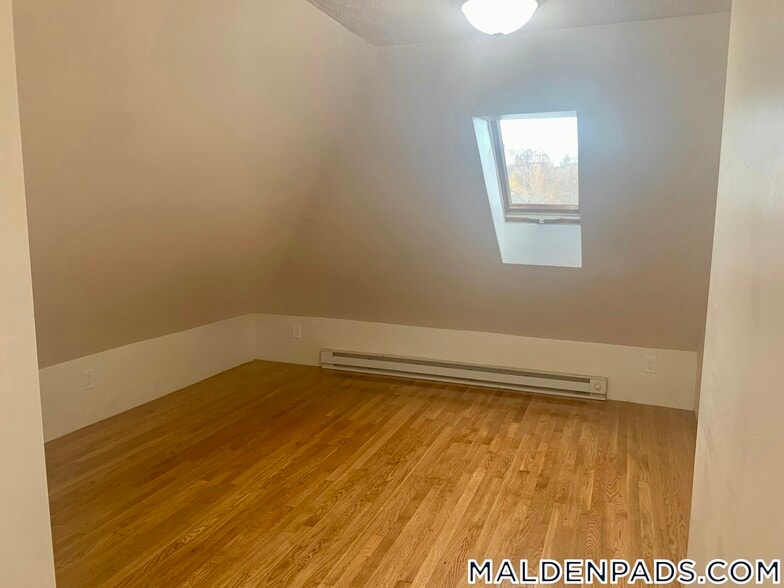 Building Photo - 20 Porter St