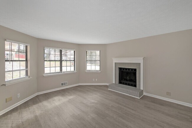 Building Photo - 2614 Bronco Trail