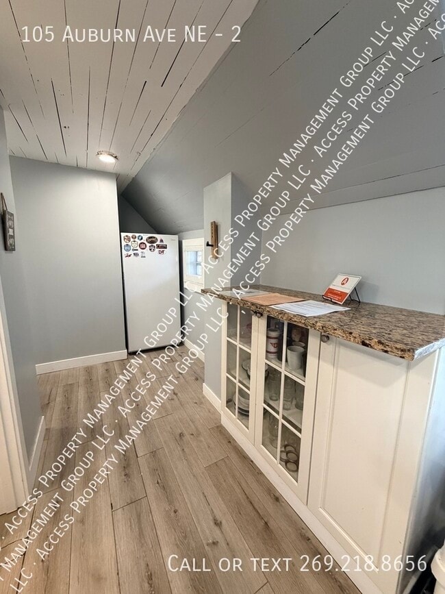 Building Photo - 105 Auburn Ave NE