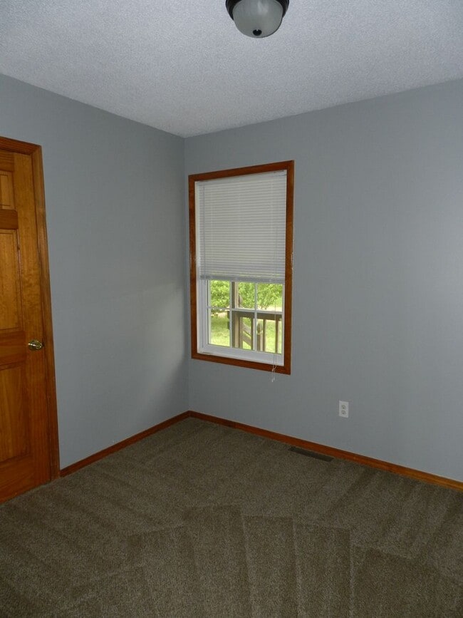 Building Photo - 14558 Holloway Ln