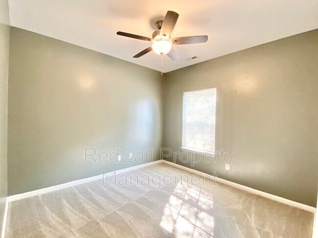 Building Photo - 508 Marsh Hawk Trail