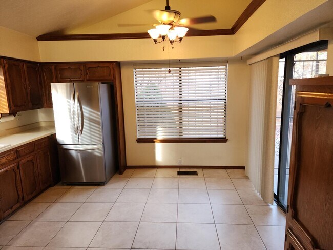 Building Photo - 9335 Admiral Lowell Pl NE