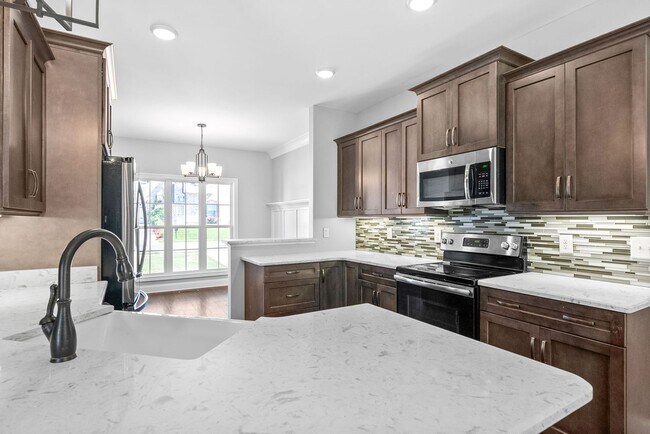 Building Photo - 1506 Redrock Ct