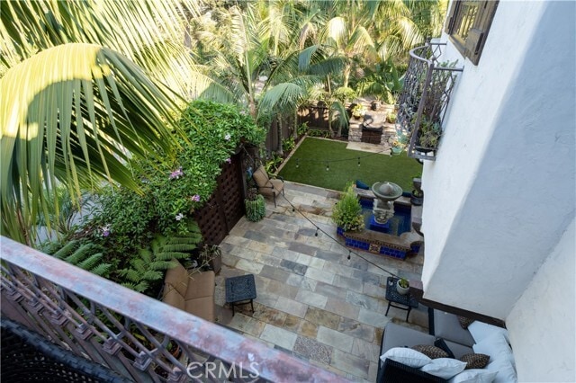 Building Photo - 1481 Santa Cruz St