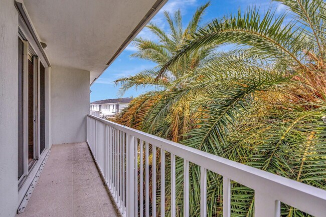 Building Photo - 17624 SW 149th Pl