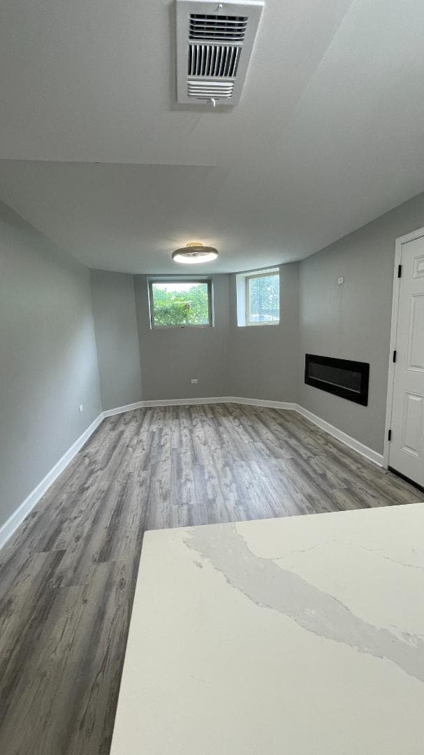 Building Photo - 5536 S King Dr