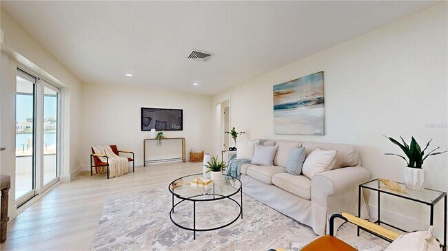 Building Photo - 6380 3rd Palm Point