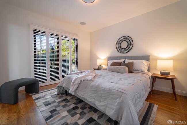 Building Photo - 2514 Alameda de las Pulgas