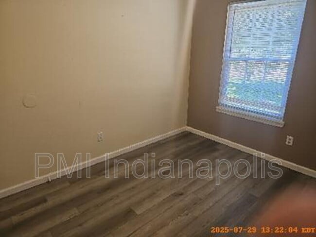 Building Photo - 13015 Wingstem Ct