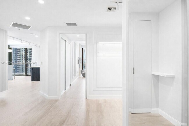 Building Photo - 45 SW 9th St