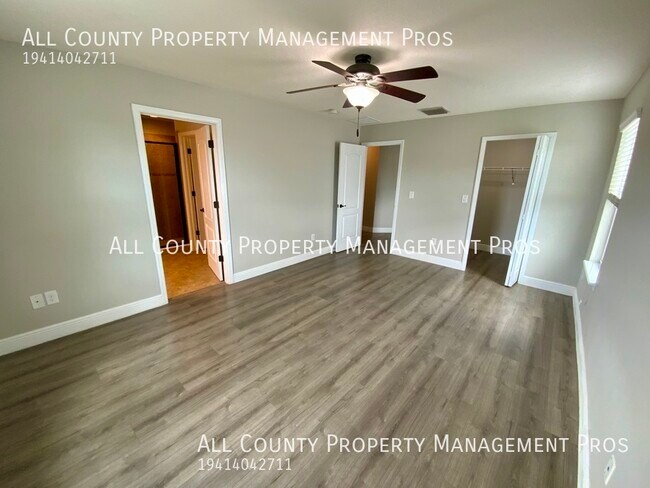 Building Photo - 5440 Mang Pl