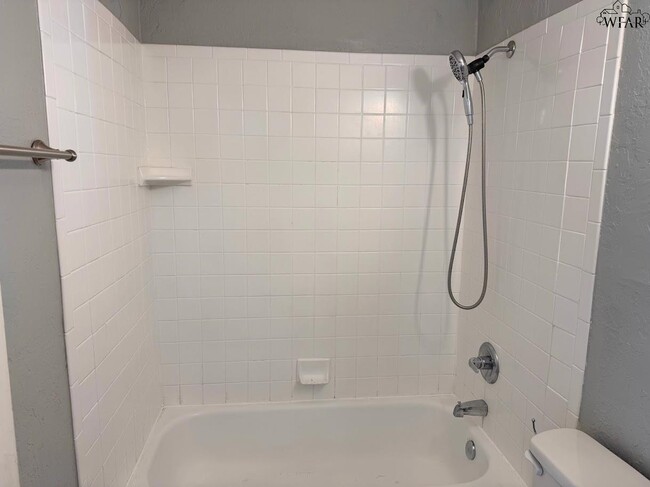 Building Photo - 2939 Parish St