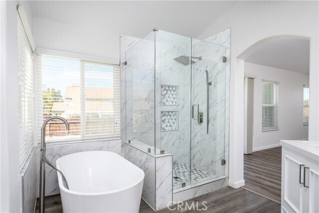 Building Photo - 8608 Oakthorn Cir