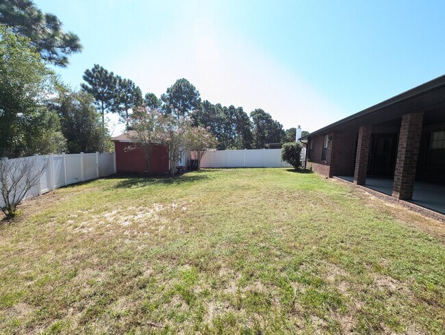 Building Photo - 2476 Abaco Dr