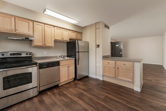 2 Bedroom 1 Bath 725-768 Sq Ft - 601 Jackson Apartments