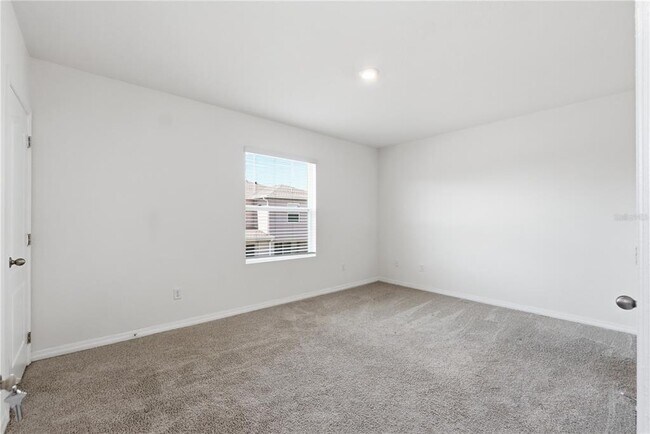 Building Photo - 1228 Yellow Finch Dr