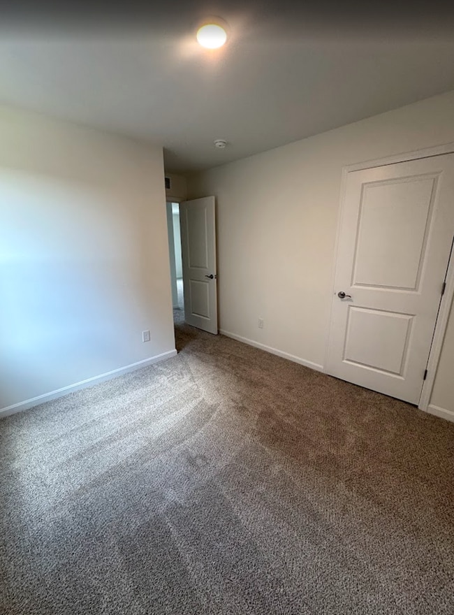 Building Photo - 16811 Aiken Rdg Cir