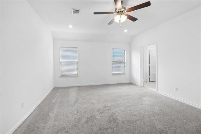 Building Photo - 1200 Milfoil Dr