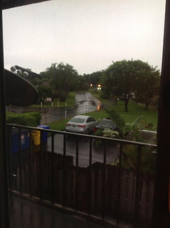 Building Photo - 166 Lake Arbor Dr