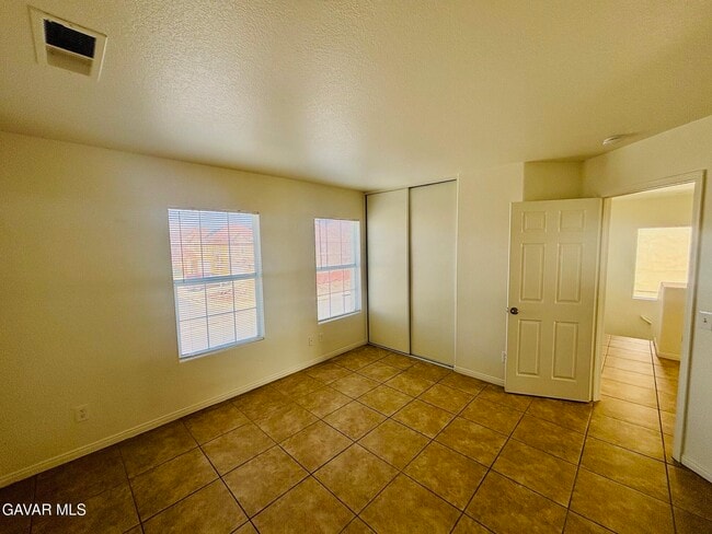 Building Photo - 40350 Maravilla Dr