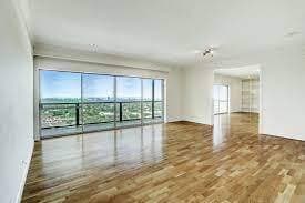 Building Photo - 2929 Buffalo Speedway