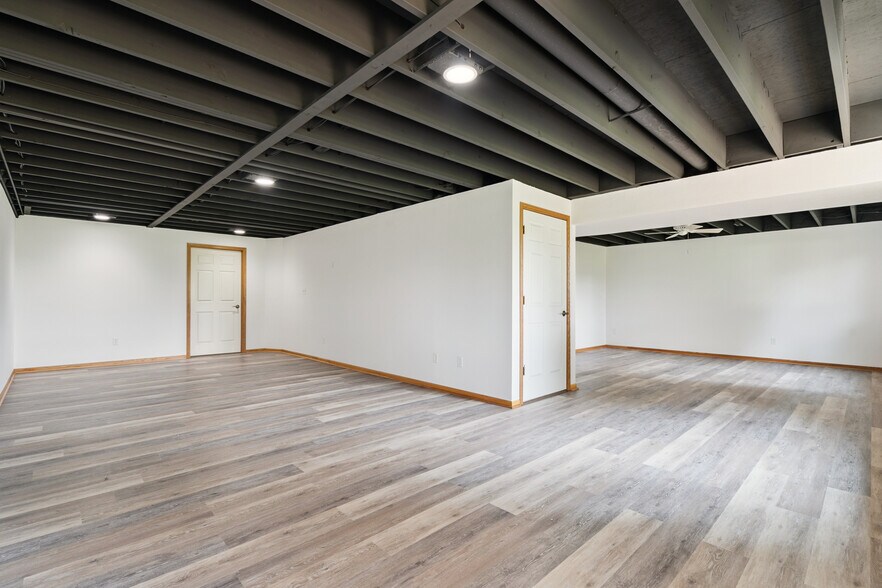 Building Photo - 4307 Briarwood Dr