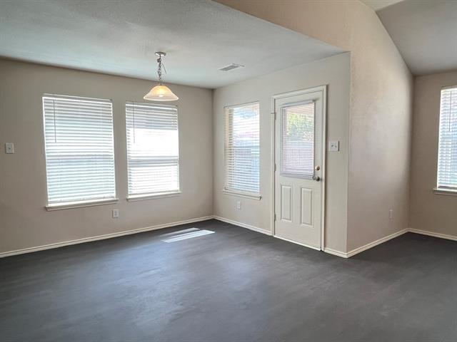 Building Photo - 5712 Calloway Dr