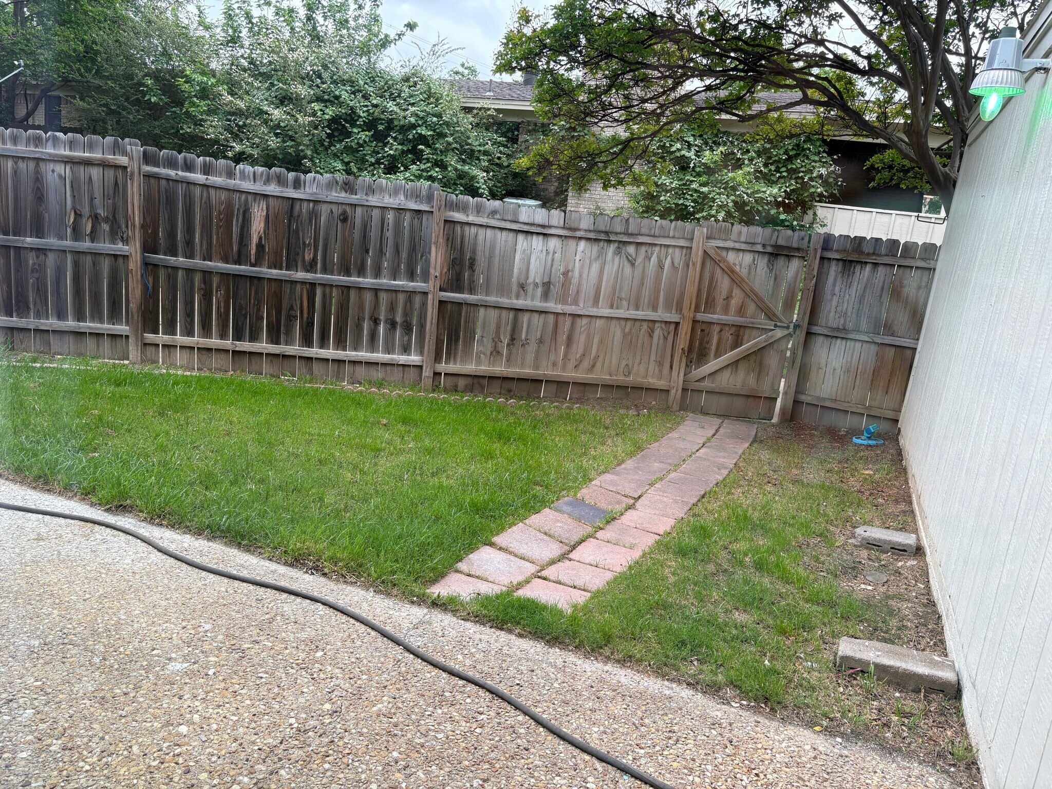 Building Photo - 5355 Wonder Dr