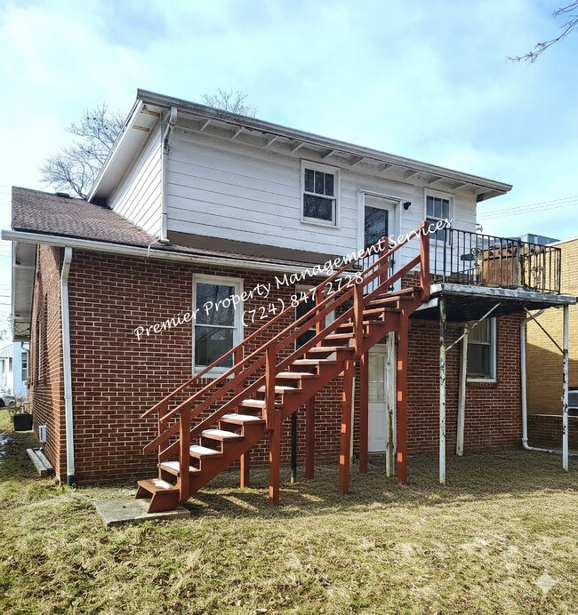 Building Photo - 903 23rd St