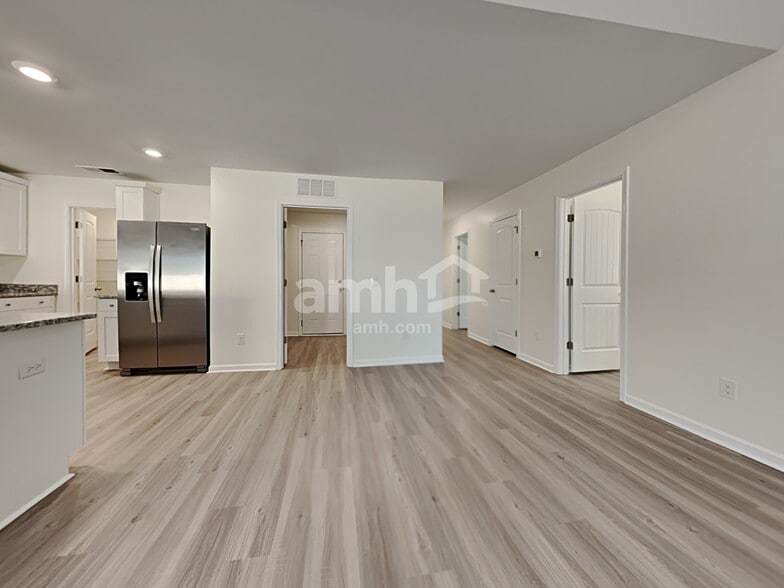 Building Photo - 1197 Dogwood Nck Dr