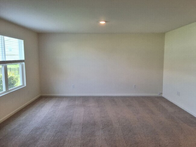 Building Photo - Beautiful Home in Elizabethtown