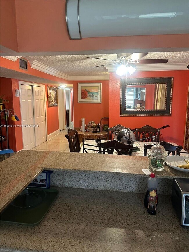 Building Photo - 430 NW 214th St