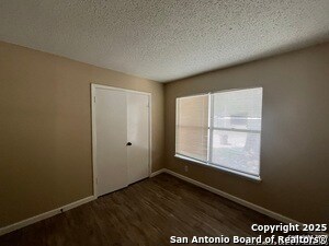 Building Photo - 4014 Colonial Sun Dr
