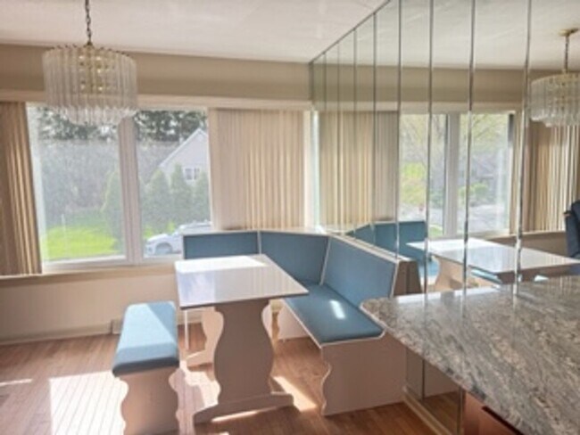 Building Photo - Beautiful 3 Bedroom Oakmont Home Rental fo...