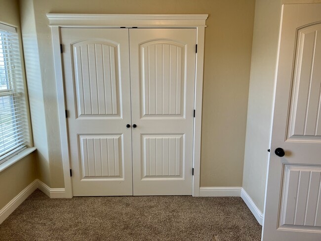 Building Photo - 3609 Autumn Colors Dr