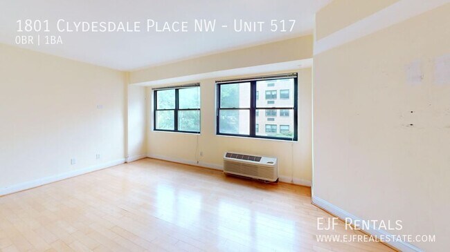 Building Photo - 1801 Clydesdale Pl NW