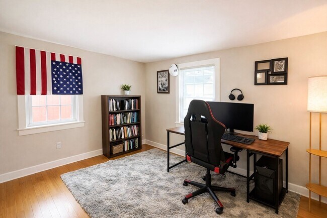 Building Photo - 30 Brookhaven Rd